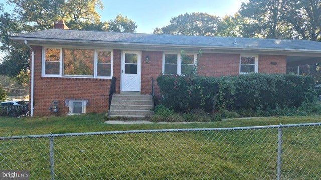 6419 62nd Pl, Riverdale