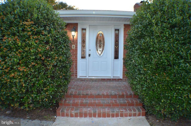 8213 Clay Dr, Fort Washington