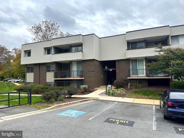 10234 Prince Pl #17-201, Upper Marlboro