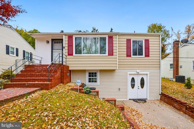 3217 Gumwood Dr, Hyattsville