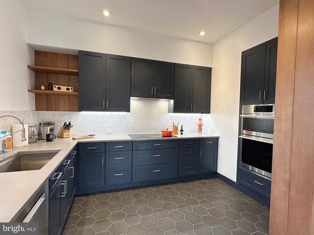 4230 31st St, Mount Rainier