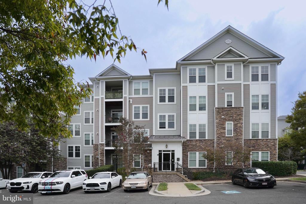 1311 Karen Blvd #407, CAPITOL HEIGHTS