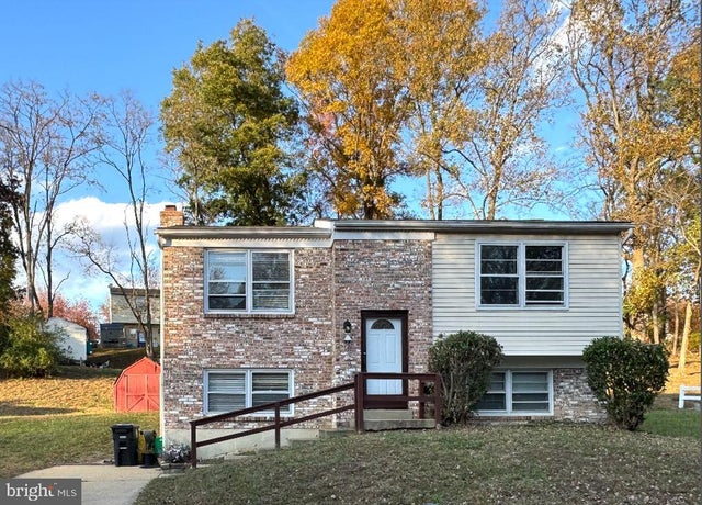 1708 Dania Dr, Fort Washington