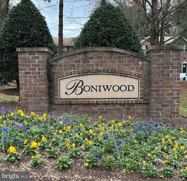 5731 E Boniwood Turn, Clinton