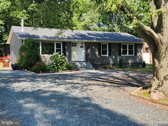 908 May Ln, Stevensville