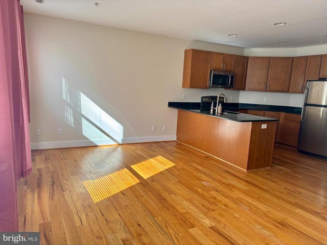 101 Commerce St, Centreville