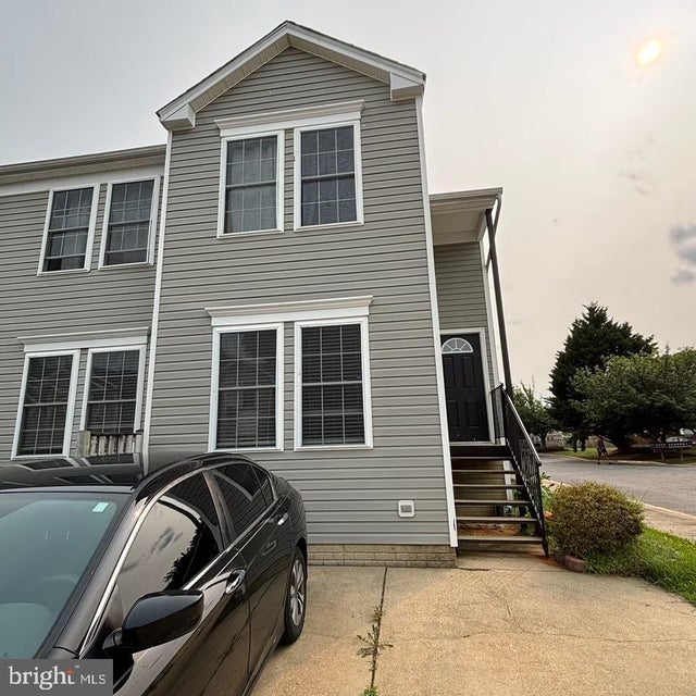 45569 Knockeyon Ln, Great Mills