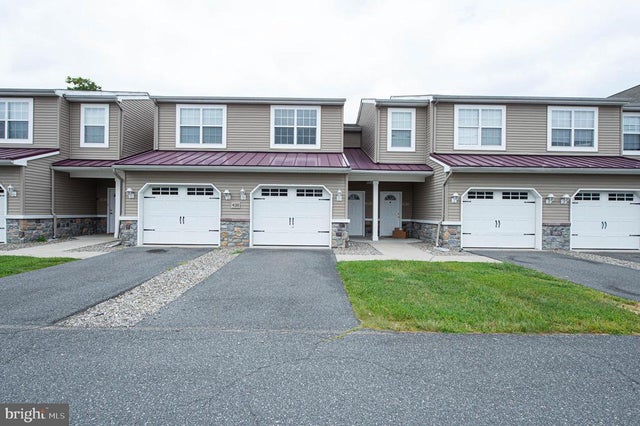 438 Parkview Ct #e, Salisbury