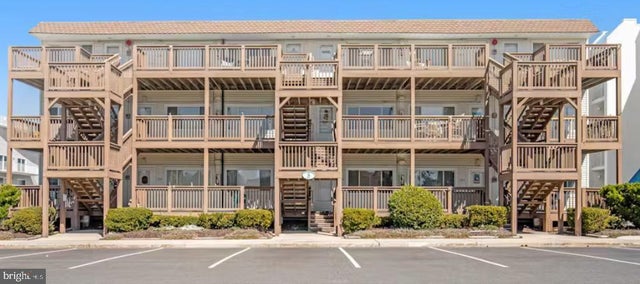 8 121st St #303a, Ocean City
