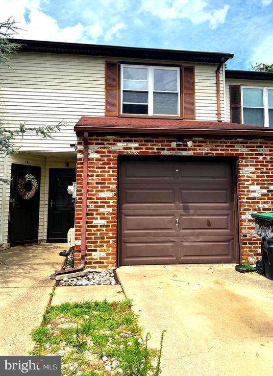 7 Hamlet Ct #b, SICKLERVILLE