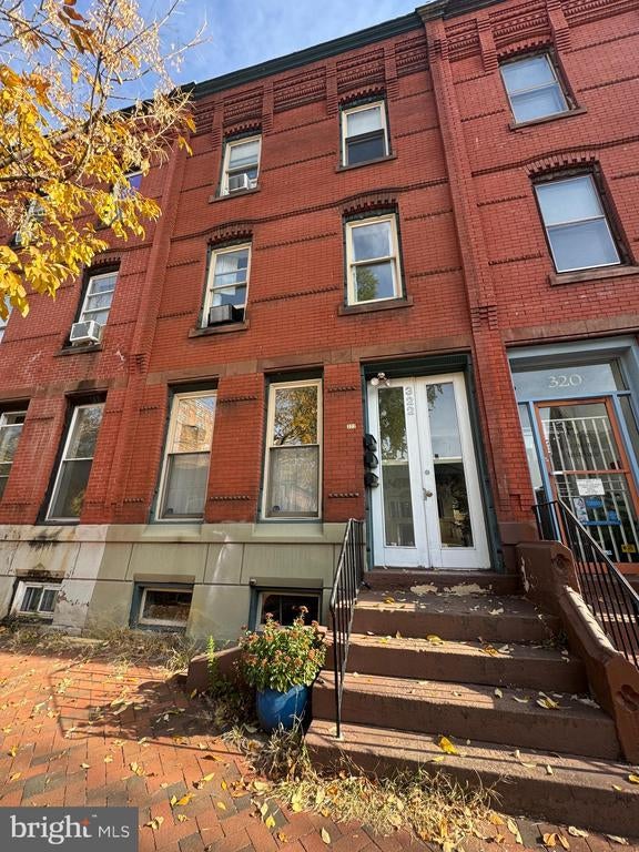 322 W State St #3, TRENTON