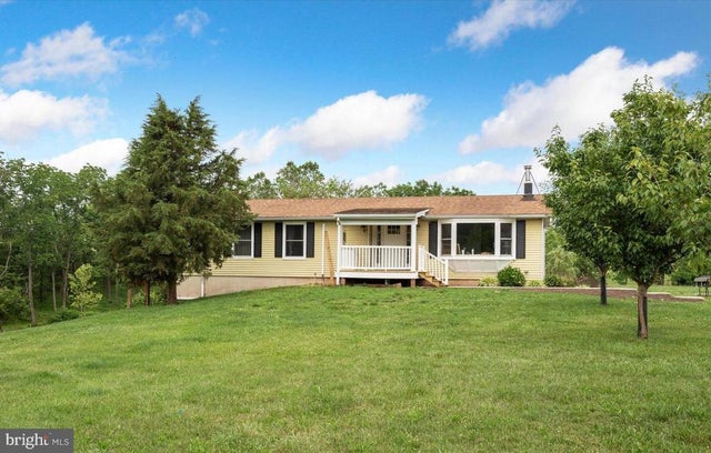 1268 Levengood Rd, Boyertown