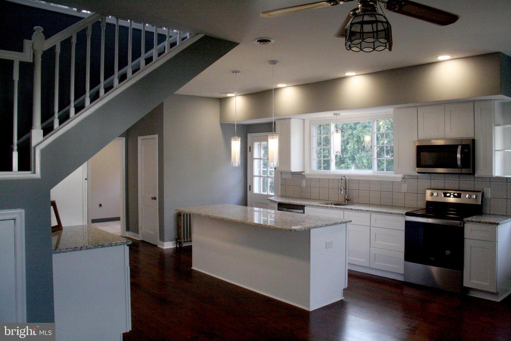 136 Lincoln Ave, LANGHORNE