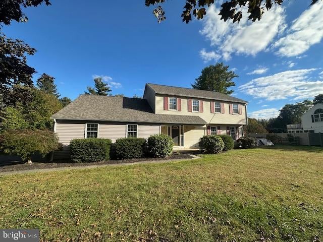 20 Countryside Dr, Doylestown