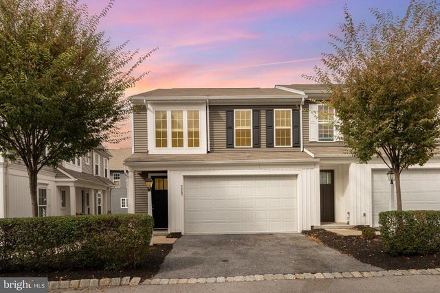 3257 Lark Way, Mechanicsburg