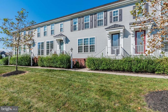 1408 Ann Ln, Mechanicsburg