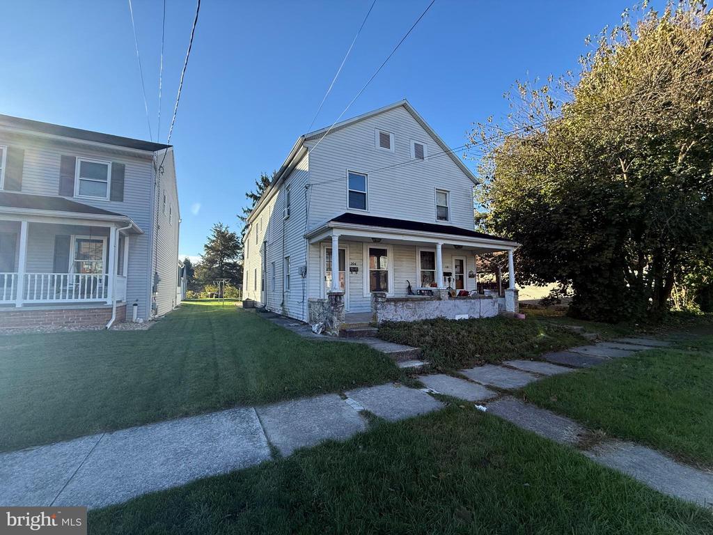 204 E Portland St, MECHANICSBURG
