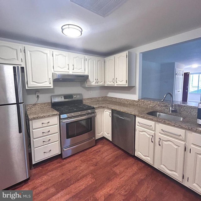 1705 Mountainview Dr, Wayne