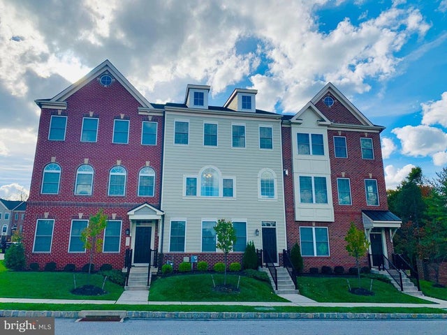 102 Agnes Grace Ln #13, Wayne