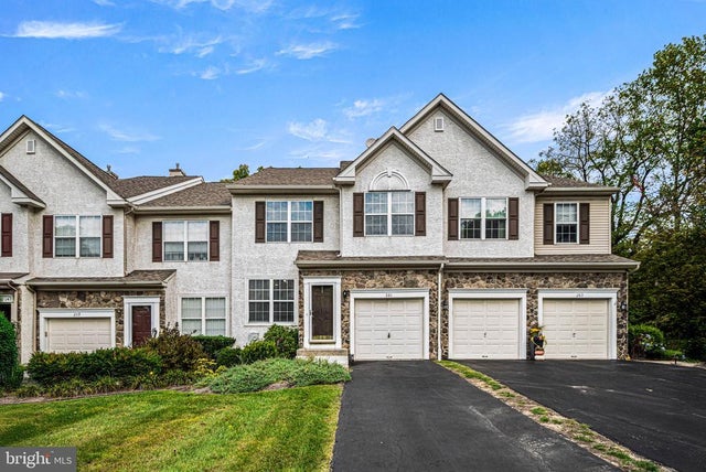 261 Tall Pines Dr, West Chester