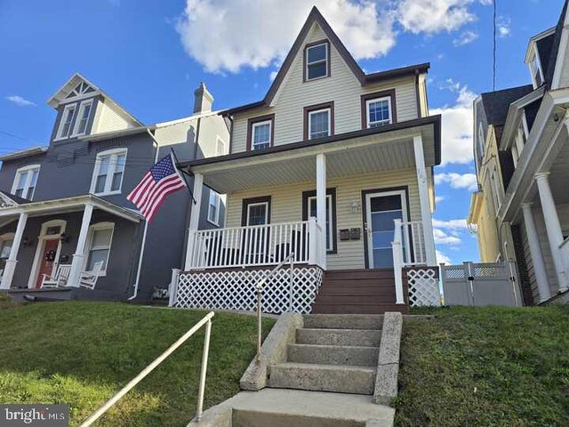 362 1st Ave #2, Phoenixville