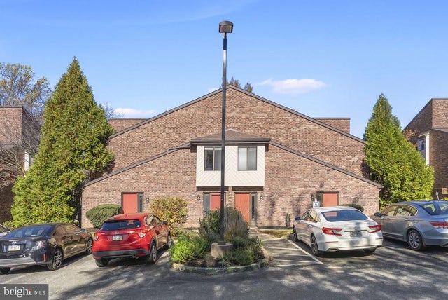 707 Mountainview Dr #707, Chesterbrook