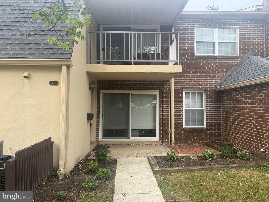 76 Old Forge Xing #76, DEVON