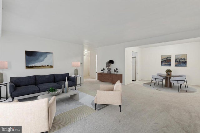 118 Drummers Ln #118, Wayne