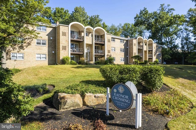 284 Iven Ave #2b-292-3b, Radnor