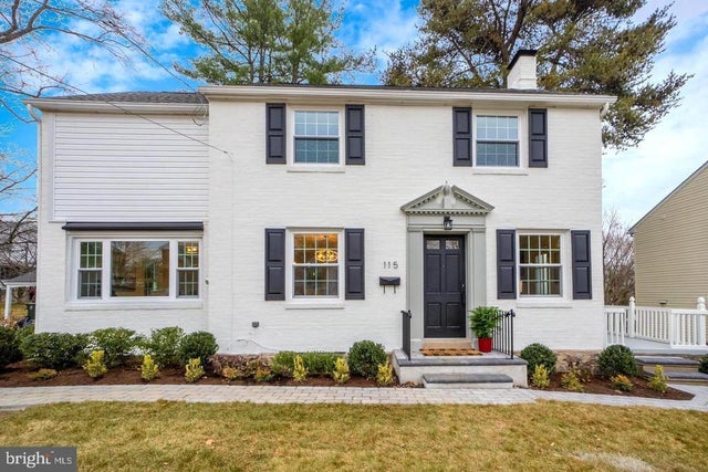 115 Beech Rd, Wallingford