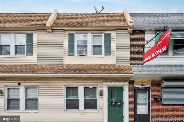 271 N Wycombe Ave #1, Lansdowne