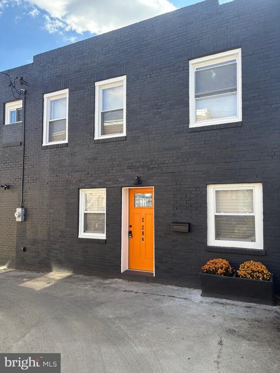 220 N 9th St #apt B, DARBY