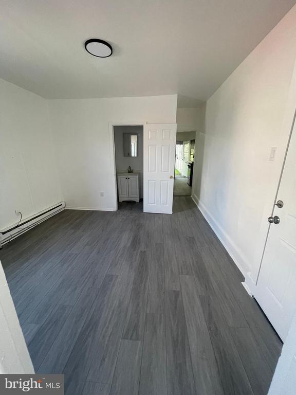 2721 W 3rd St #1f, CHESTER