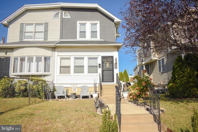 102 N Wells Ave, Glenolden