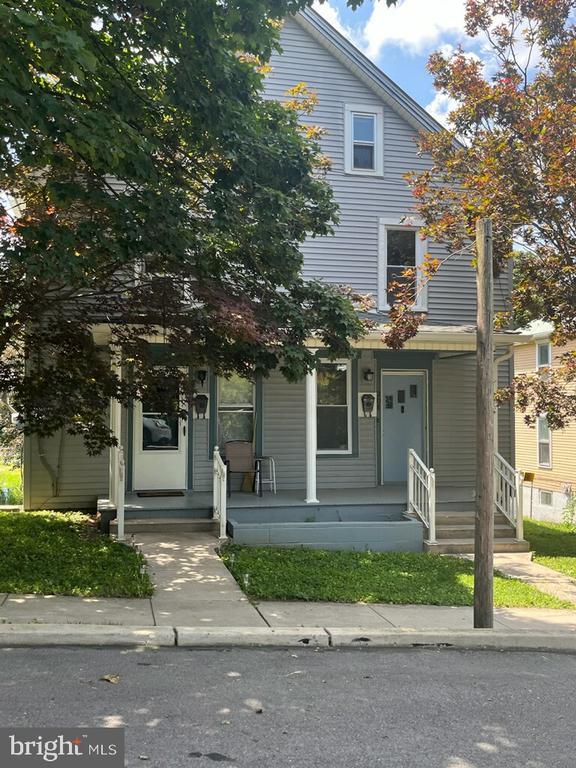 210 Linden Ave, MERCERSBURG