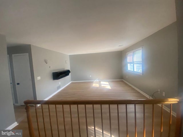 880 West Oak St #4, Old Forge