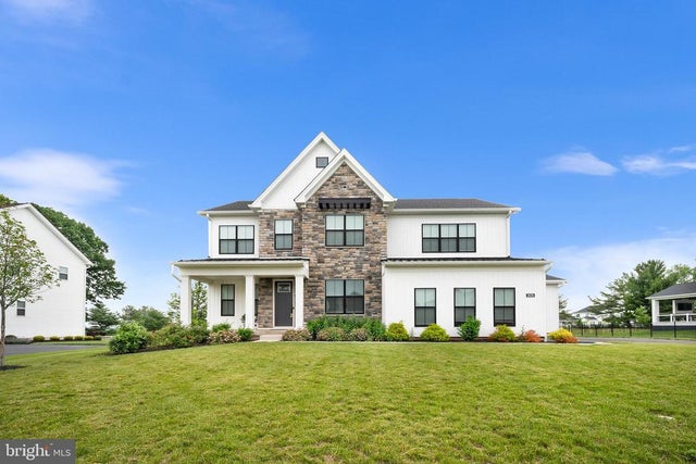 2639 Hawthorn Dr, Norristown