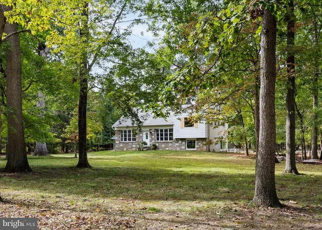 601 Cathcart Rd, Blue Bell