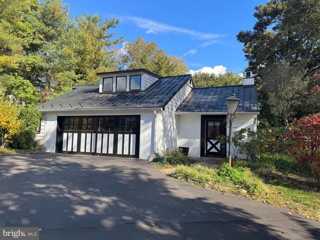 935 Black Rock Rd, Gladwyne