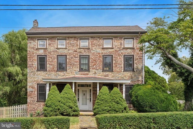 11 N Grange Ave, Collegeville