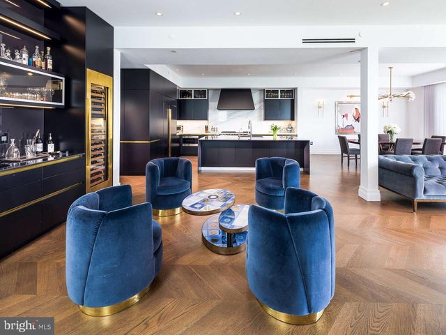 818 N 4th St #4a, Philadelphia