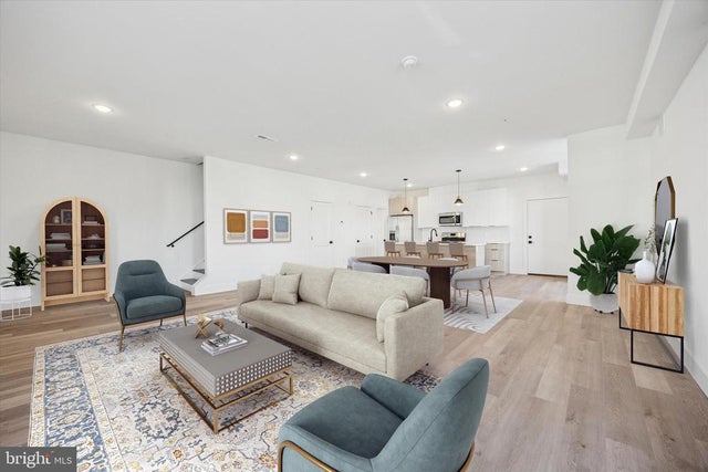 100 E Herman St #2, Philadelphia