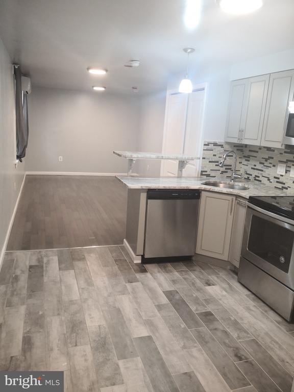 600 N 11th St ##1, Philadelphia