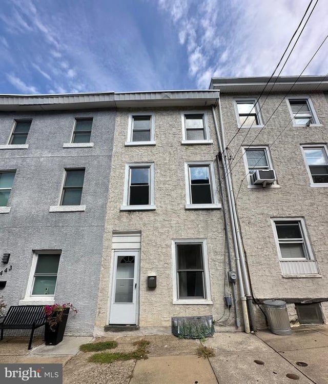 3441 W Westmoreland St, Philadelphia