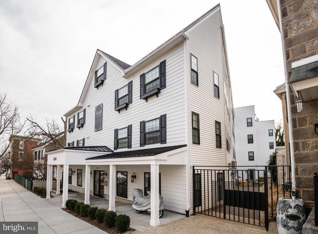 6364 Germantown Ave #2bed/2bath, Philadelphia