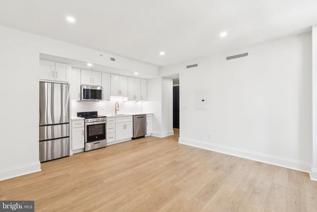 135 S 19th St #304, Philadelphia