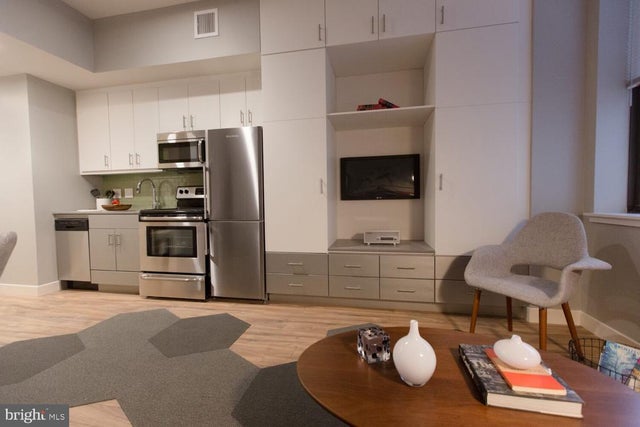 42 S 15th St #1b-1403, Philadelphia