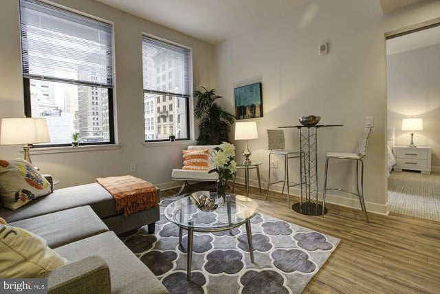 42 S 15th St #1b-1402, Philadelphia