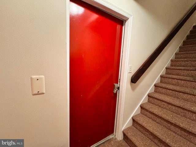 113 W Girard Ave #2nd Floor, Philadelphia