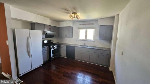 3611 Sussex Ln, Philadelphia